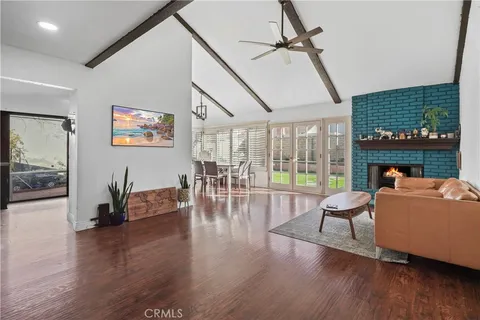 25236 Via Sistine, Valencia, CA 91355 - MLS#: NP25274091