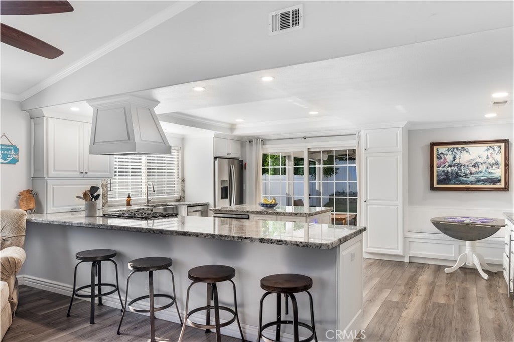 26515 Kari Brook 26515 Kari Brook