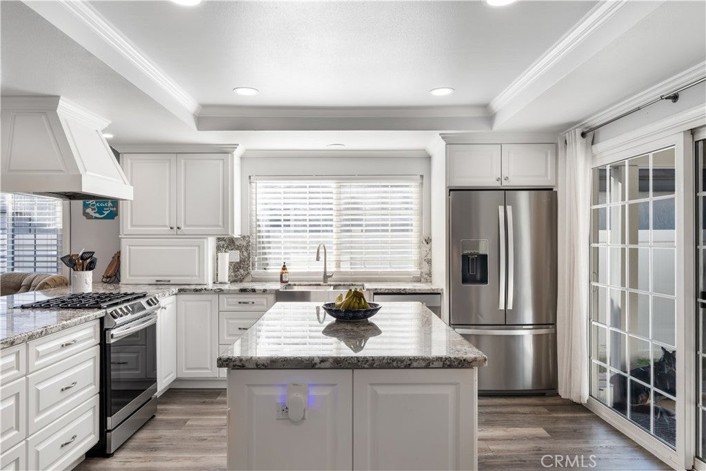 26515 Kari Brook, Lake Forest CA 92630 - Photo 9