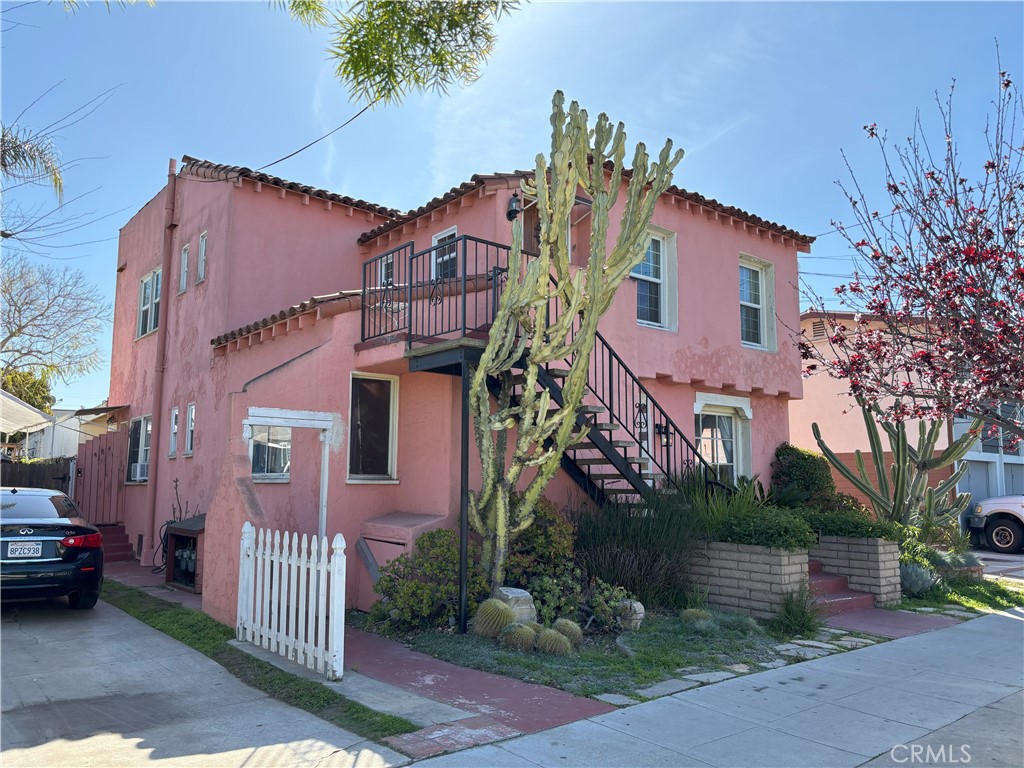 480 Cherry Avenue
