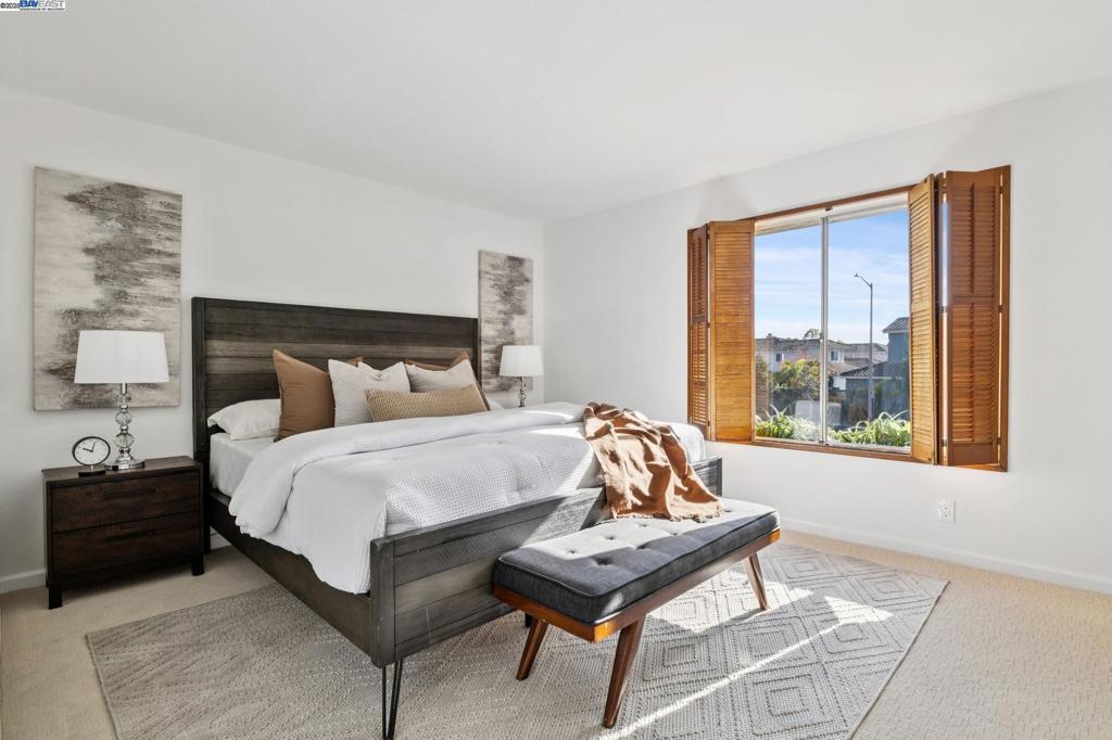 BAY FARM ISLAND - Residential