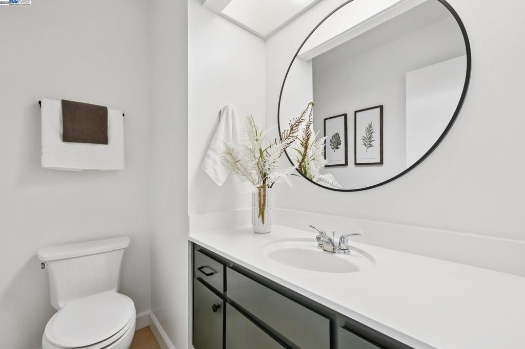 BAY FARM ISLAND - Residential