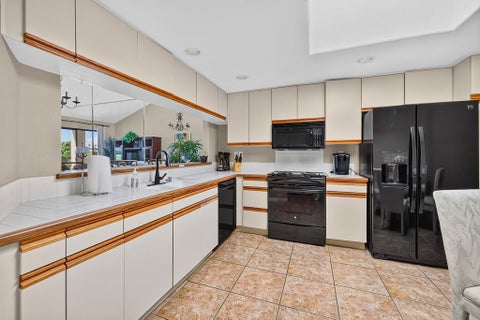 Tiny photo for 38876 Lobelia Circle, Palm Desert, CA 92211 (MLS # 219155045DA)