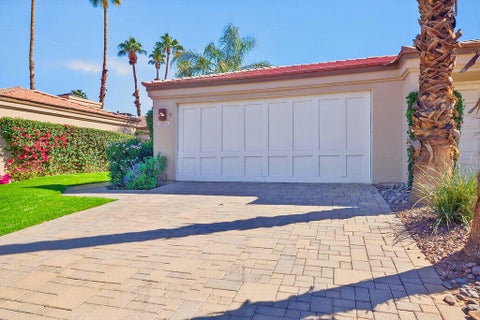 Tiny photo for 38876 Lobelia Circle, Palm Desert, CA 92211 (MLS # 219155045DA)