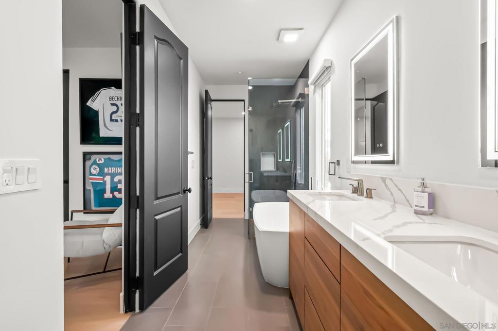 Rancho Santa Fe - Residential