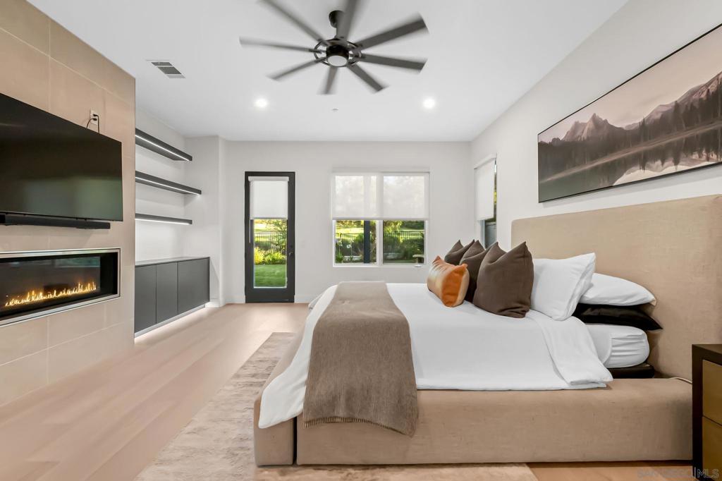 Rancho Santa Fe - Residential