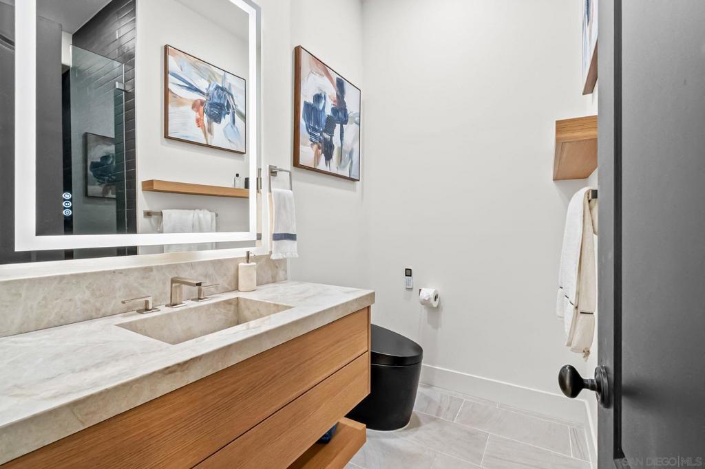 Rancho Santa Fe - Residential