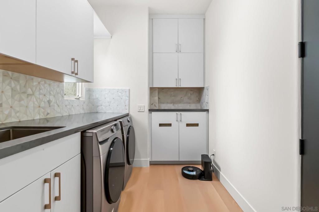 Rancho Santa Fe - Residential