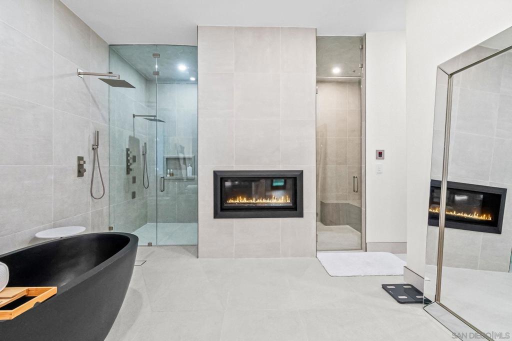 Rancho Santa Fe - Residential