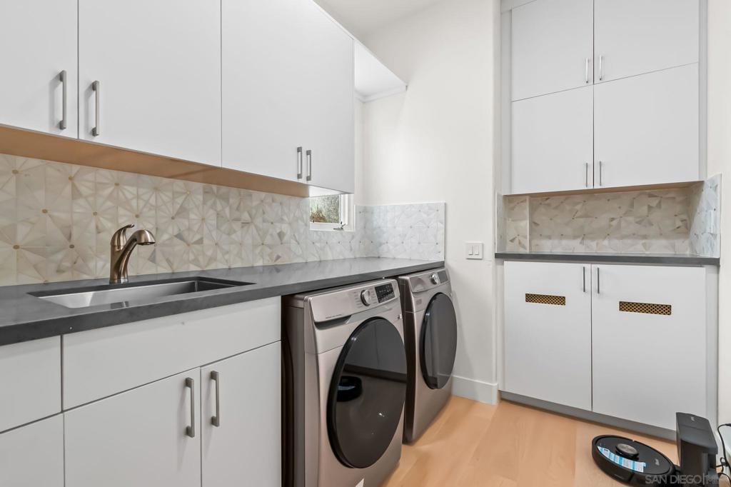 Rancho Santa Fe - Residential