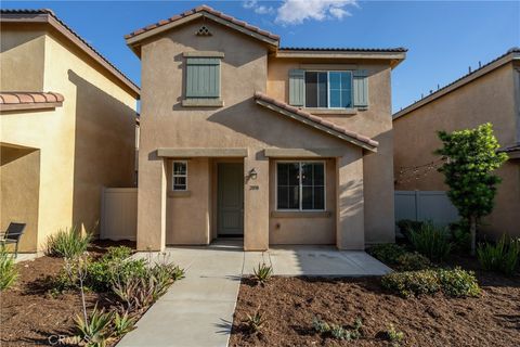 2038 Mesquite Lane Colton CA 92324