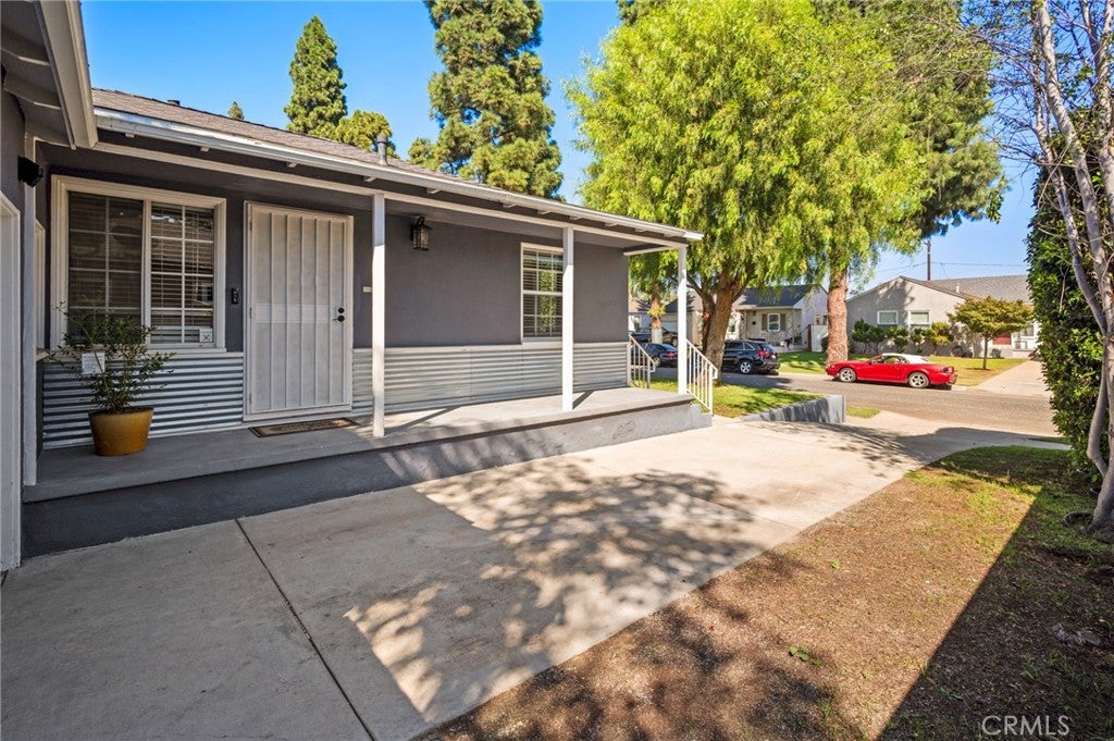 5309 Premiere Avenue