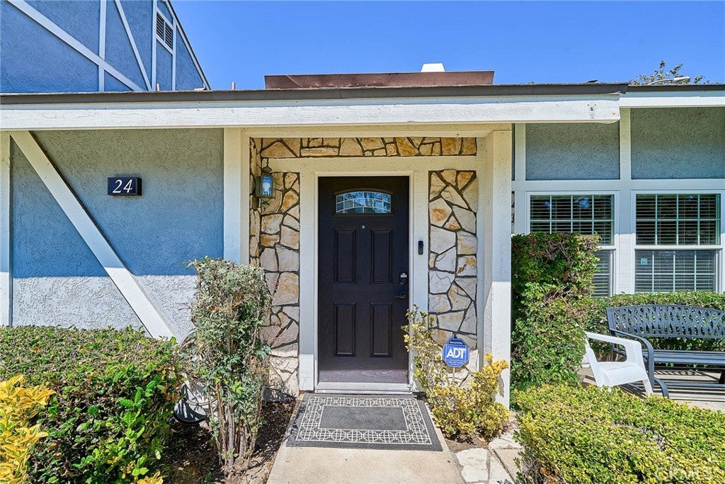 24 Atherton, Irvine CA 92620