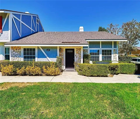 24 Atherton, Irvine, CA 92620 - MLS#: OC26176206