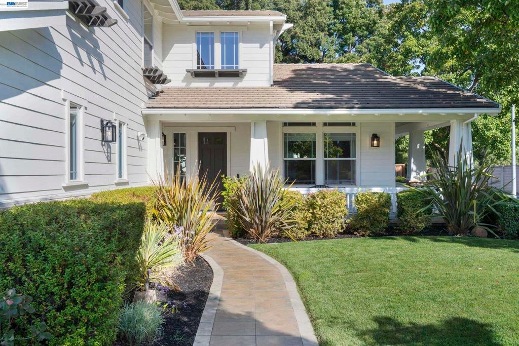 5510 Calico Ln
