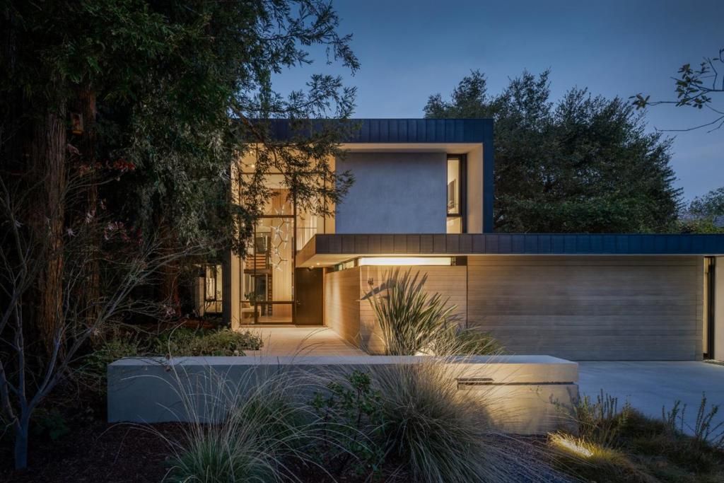 Photo of 465 Hale Street, Palo Alto, CA 94301 (MLS # ML82039053)