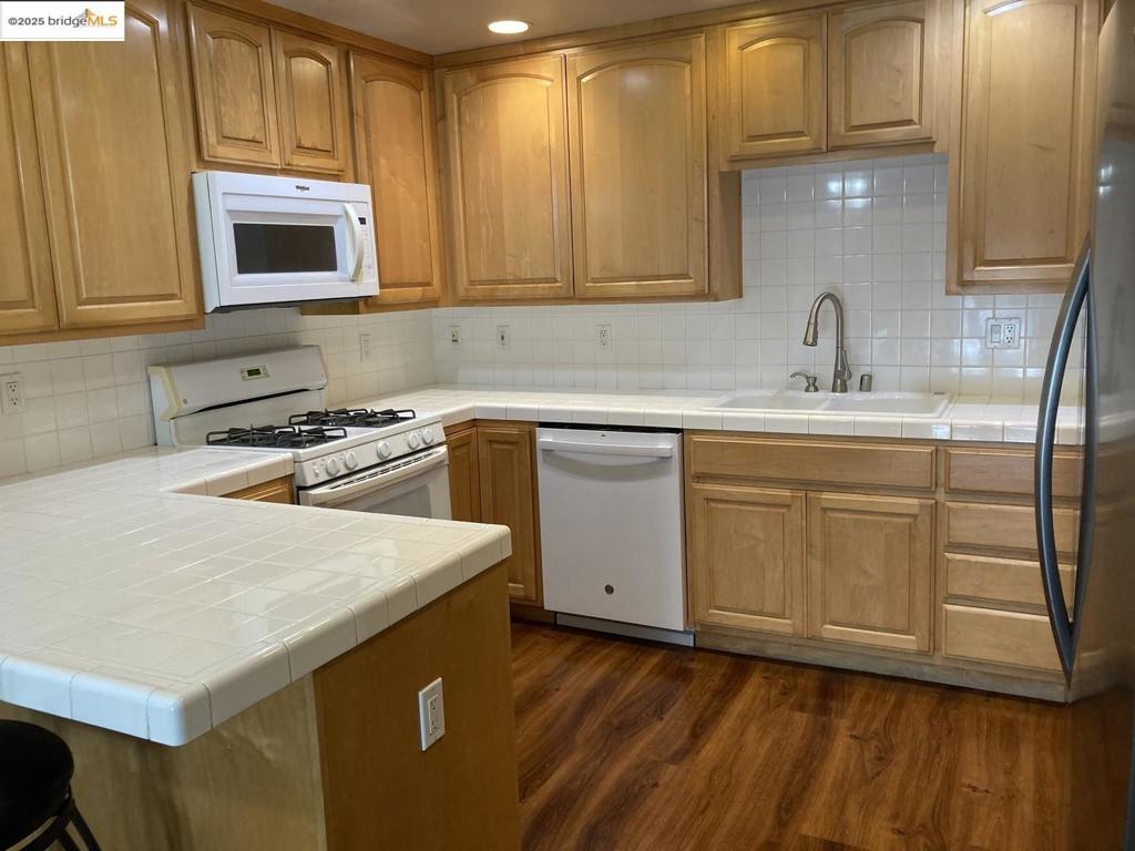 Not Listed - Residential