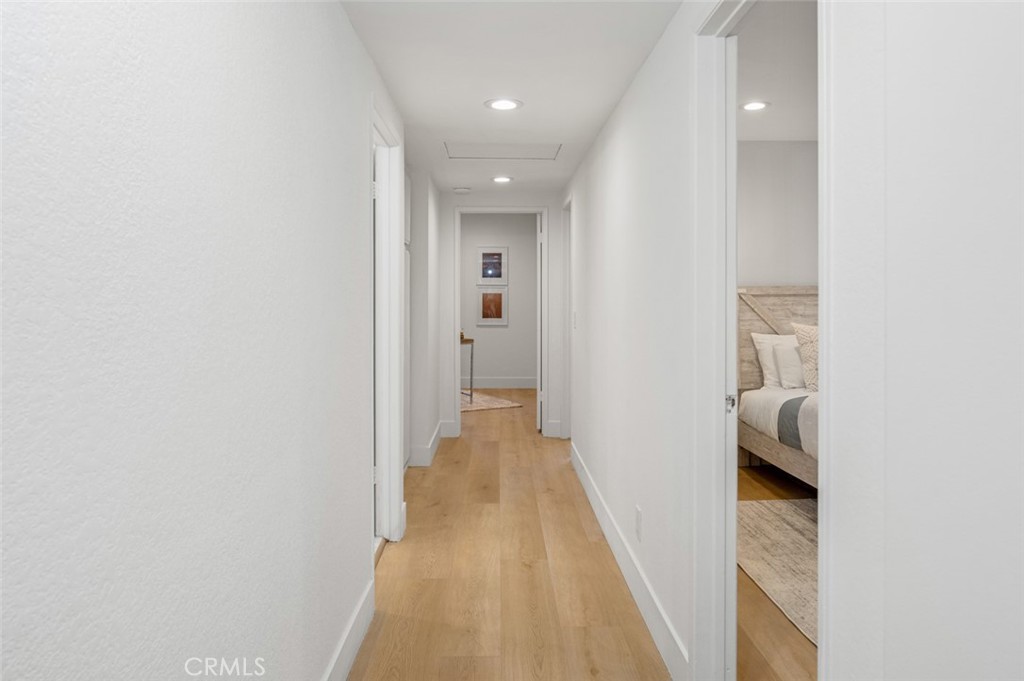 Lake Forest Keys (LK) - Residential