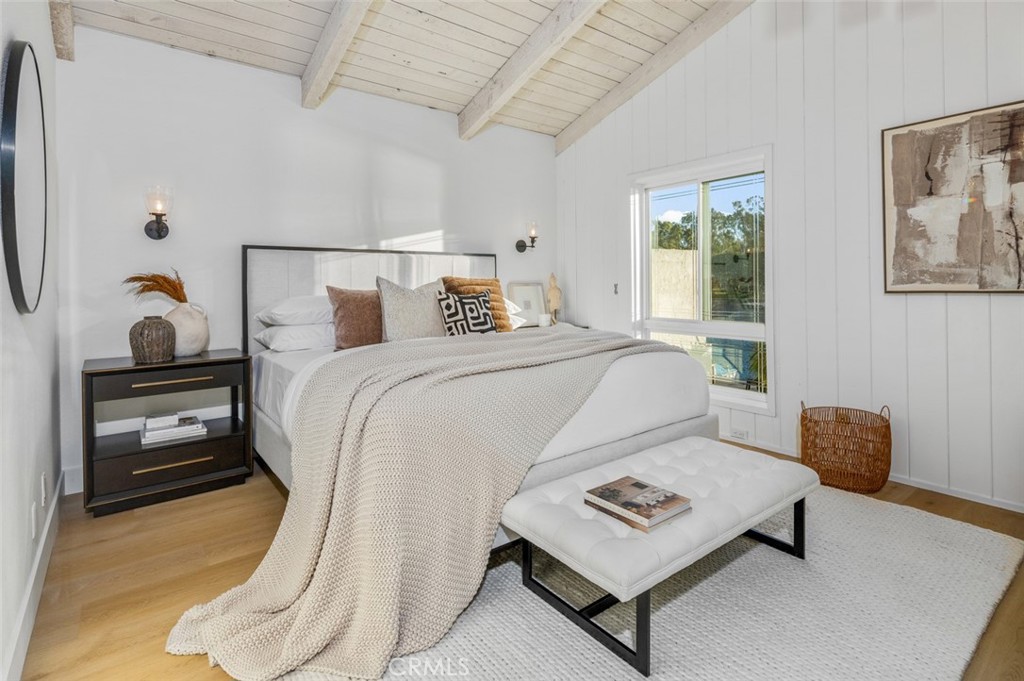 Lake Forest Keys (LK) - Residential