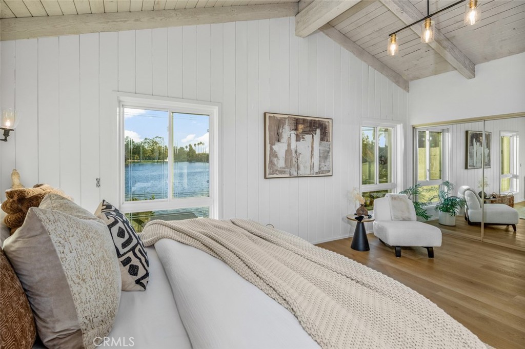 Lake Forest Keys (LK) - Residential