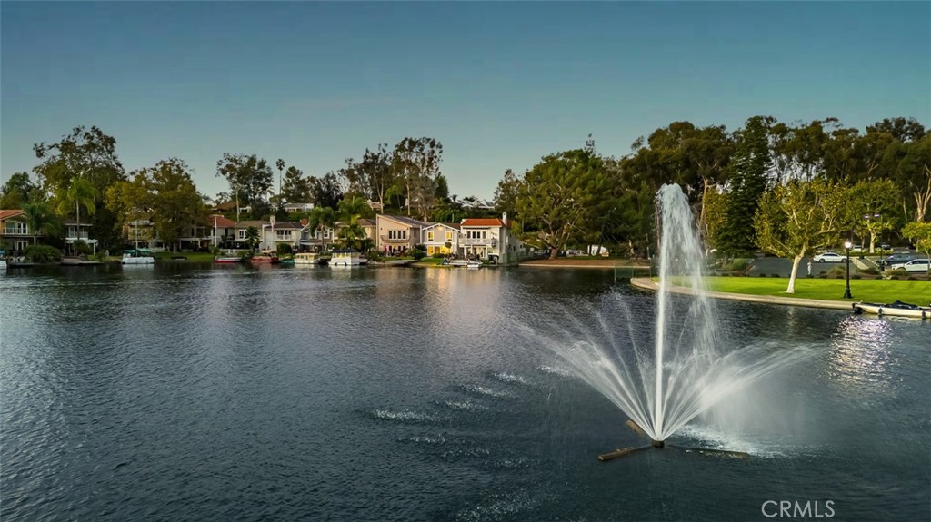 Lake Forest Keys (LK) - Residential