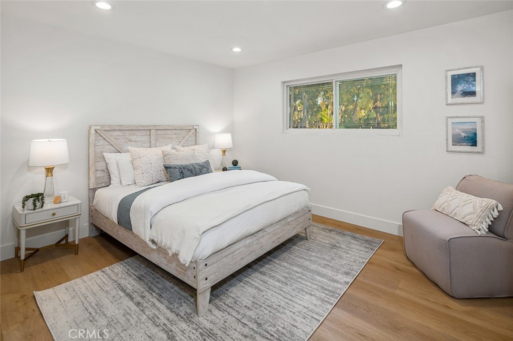 Lake Forest Keys (LK) - Residential