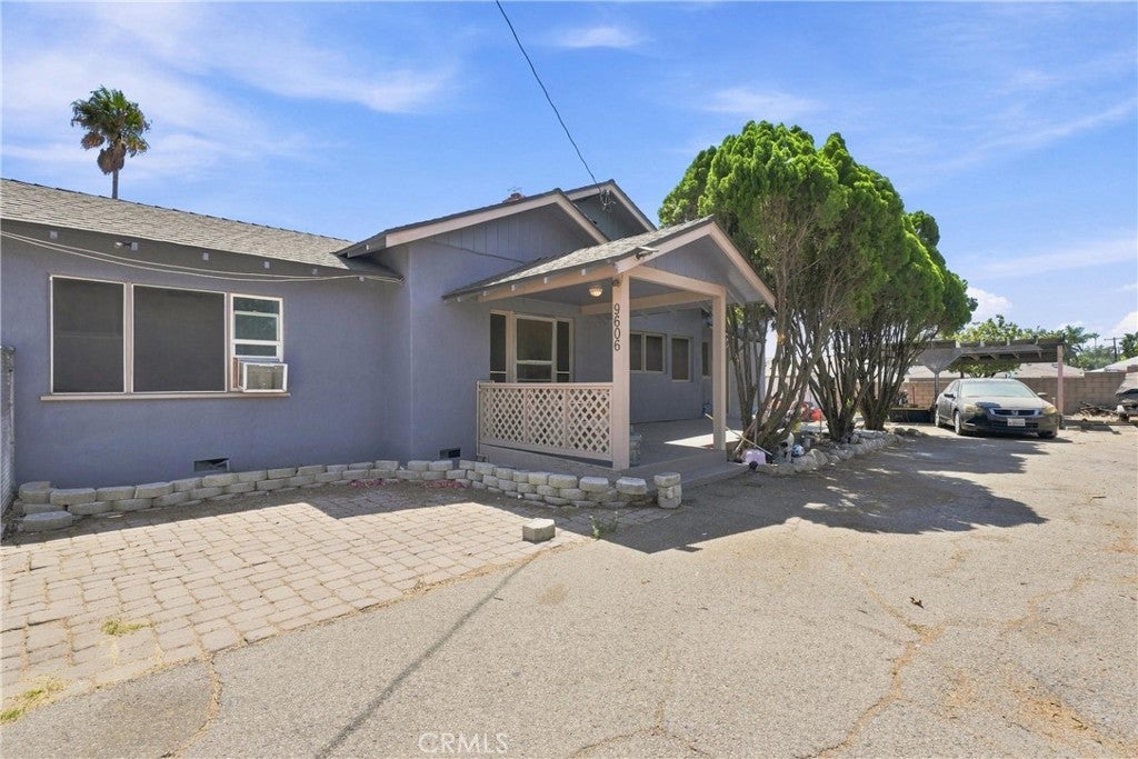 9606 Palmetto