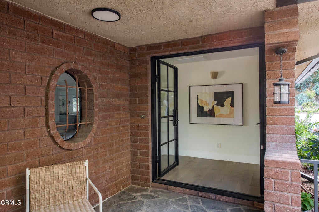 2994 Durand Drive, Los Angeles CA 90068