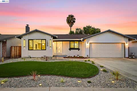 Photo of 155 Lily Blossom Ct CT, San Jose, CA 95123 (MLS # 41146306)