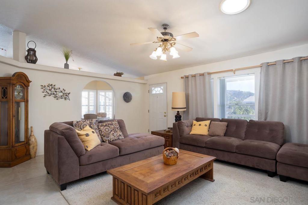 11851 Riverside Dr spc 285 SPC 285