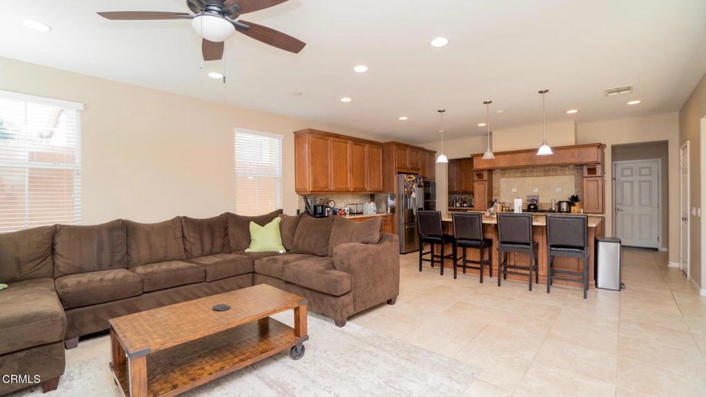 3825 American Elm Road