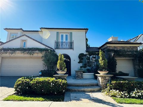 Photo of 18 Vernon, Newport Coast, CA 92657 (MLS # OC25272198)