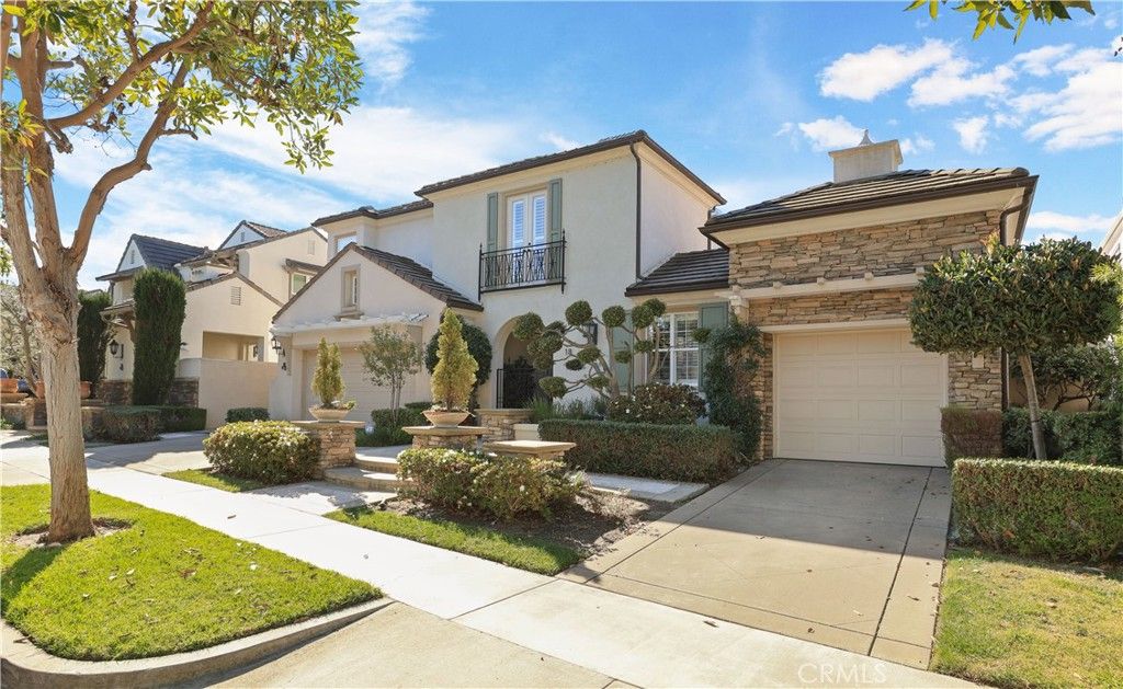 Photo of 18 Vernon, Newport Coast, CA 92657 (MLS # OC25272198)