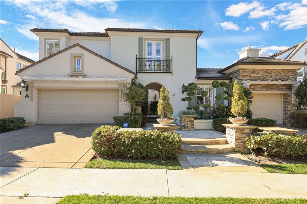 Photo of 18 Vernon, Newport Coast, CA 92657 (MLS # OC25272198)