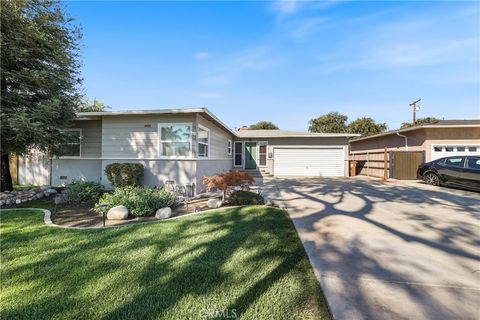 Photo of 529 N Yale Avenue, Fullerton, CA 92831 (MLS # PW25222073) Photo of 529 N Yale Avenue, Fullerton, CA 92831 (MLS # PW25222073)