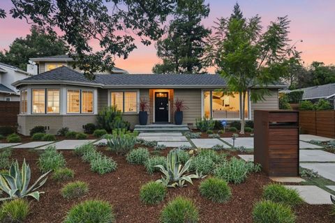Photo of 1525 Dana Avenue, Palo Alto, CA 94303 (MLS # ML82032483)