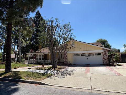 Photo of 2490 Michigan Dr, Claremont, CA 91711 (MLS # TR26081275)