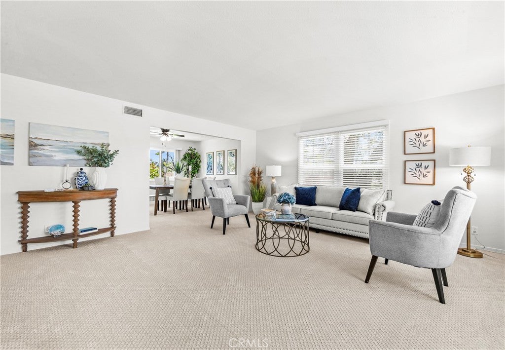 15802 Wicklow, Huntington Beach CA 92647 - Photo 12