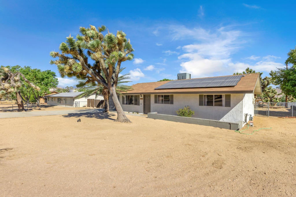 56616 Mountain View Trail
