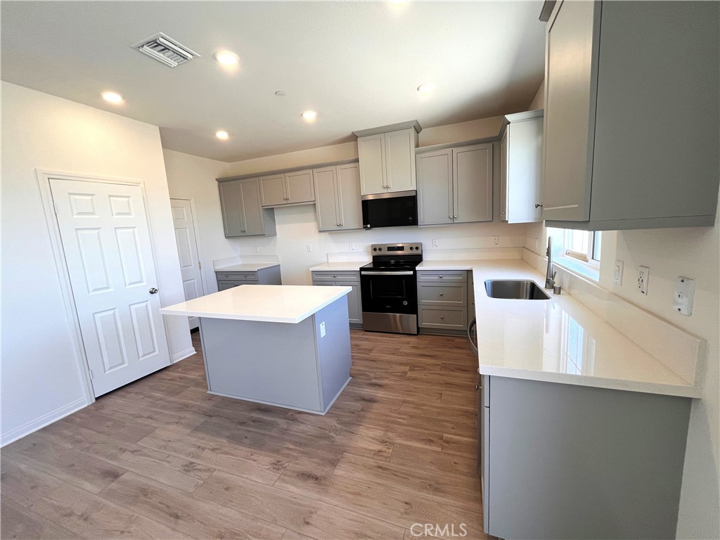 Properties 4 29031 Laramie Court