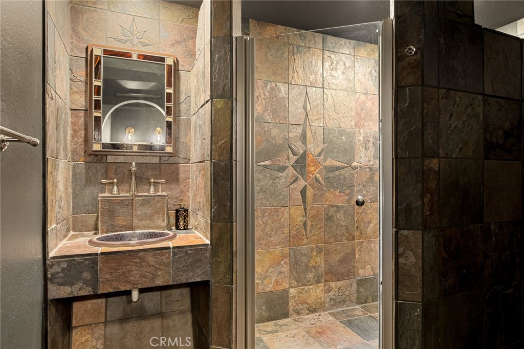 Crestline (CRES) - Residential