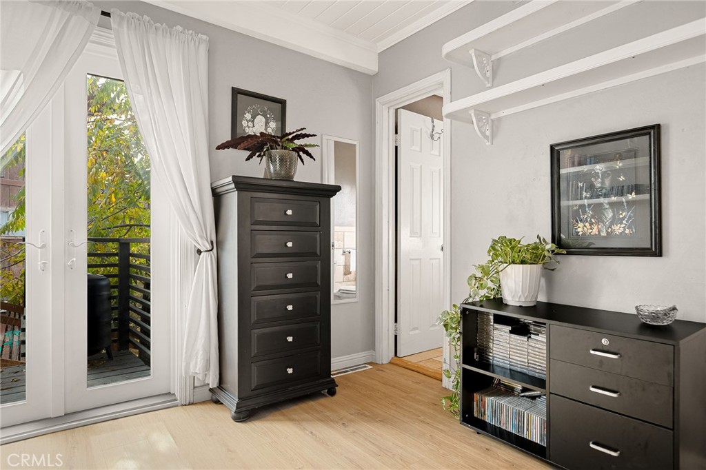 Crestline (CRES) - Residential