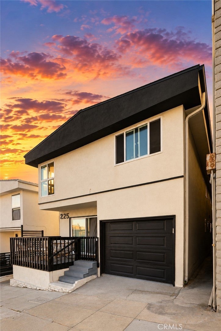 Properties 1 225 Rosecrans Avenue