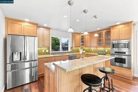Photo of 165 Selborne Way, Moraga, CA 94556 (MLS # 41143270)
