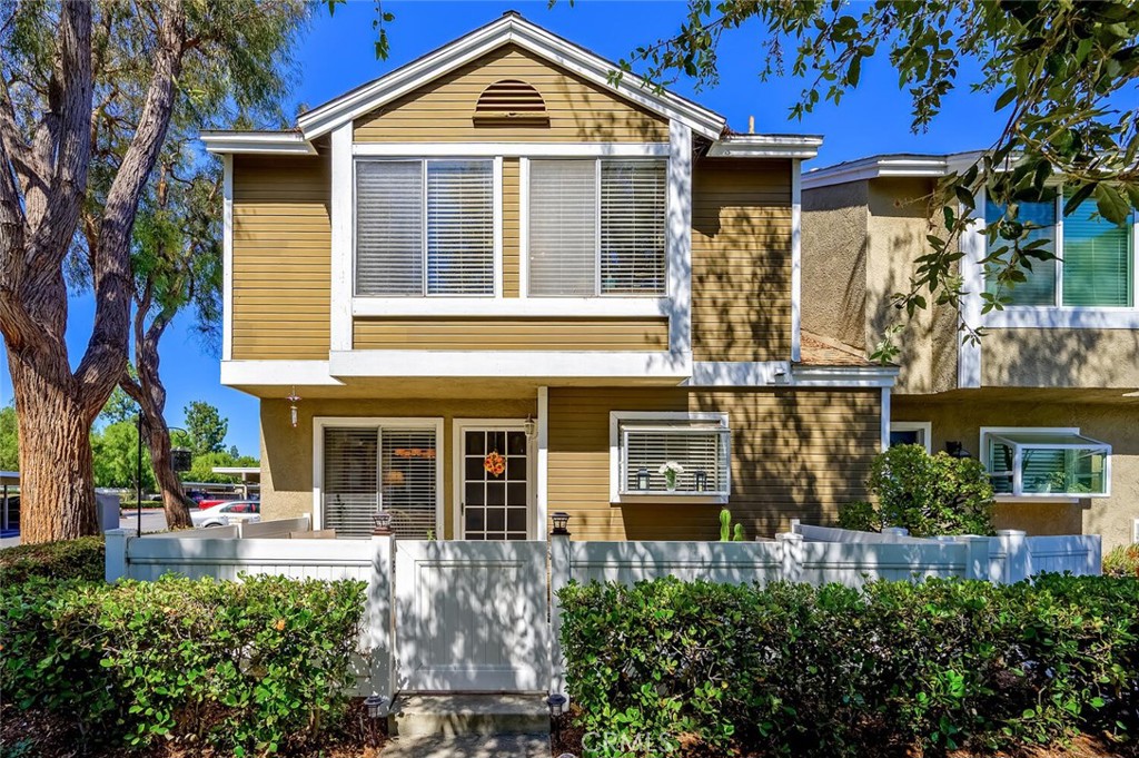 Experience the perfect blend of comfort, style, and convenience with this beautifully upgraded furnished end-unit townhome, ideally located just minutes from the vibrant Aliso Viejo Town Center. Offering a thoughtfully designed living space, this 3-bedroom, 1.5-bathroom residence lives like a single-family home with no one above or below and two private outdoor retreats. Step inside to discover a light-filled open floor plan enhanced by smooth ceilings, and recessed lighting. The spacious living and dining areas flow seamlessly into the kitchen, creating a welcoming space for everyday living or entertaining guests. Enjoy two private patios, including an expansive front patio ideal for morning coffee, and a secluded back patio. Upstairs, the primary suite impresses with vaulted ceilings, abundant natural light, and a private balcony offering tranquil neighborhood views. Two additional bedrooms and a beautifully appointed full bathroom complete the upper level, while a stylish guest powder room is conveniently located downstairs. This home also includes two dedicated parking spaces—one covered with storage, one uncovered—as well as ample storage throughout, including under-stair space and outdoor storage on the back patio. Additional features include central heating and air conditioning and full-sized washer and dryer. As a resident of the highly sought-after Morningside Community, you’ll have access to resort-style amenities, including a sparkling pool, rejuvenating spa, and well-maintained BBQ area. Situated within the award-winning Capistrano Unified School District and just moments from shopping, dining, theaters, the 73 Toll Road, and the 5 Freeway, this home combines a serene residential setting with exceptional convenience.