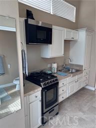 Rolling Hills Fieldstone (RHF) - Residential Lease