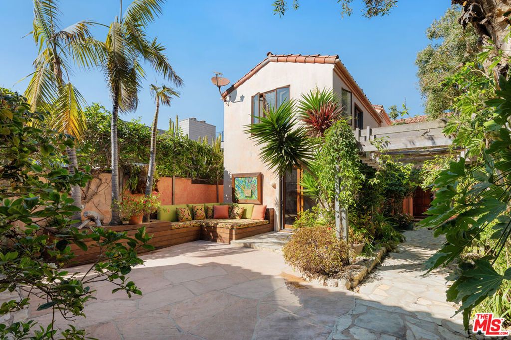 Photo of 23351 Malibu Colony Road #108a, Malibu, CA 90265 (MLS # 25534330)