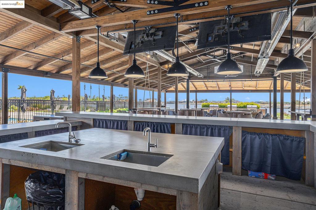BETHEL ISLAND - Residential