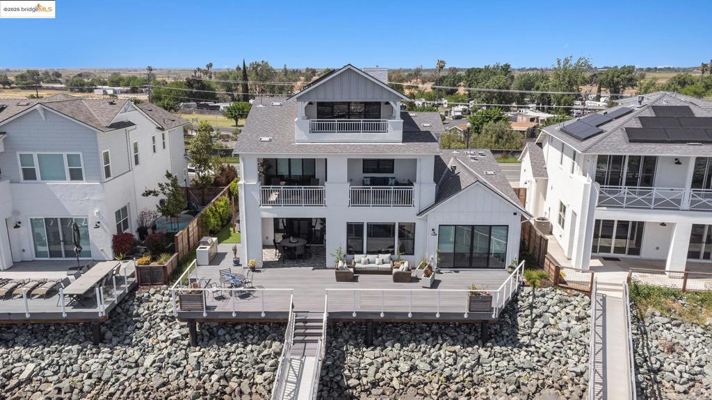 BETHEL ISLAND - Residential