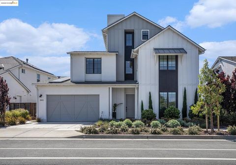 Photo of 3143 Delta Coves Dr, Bethel Island, CA 94511 (MLS # 41112116) Photo of 3143 Delta Coves Dr, Bethel Island, CA 94511 (MLS # 41112116)